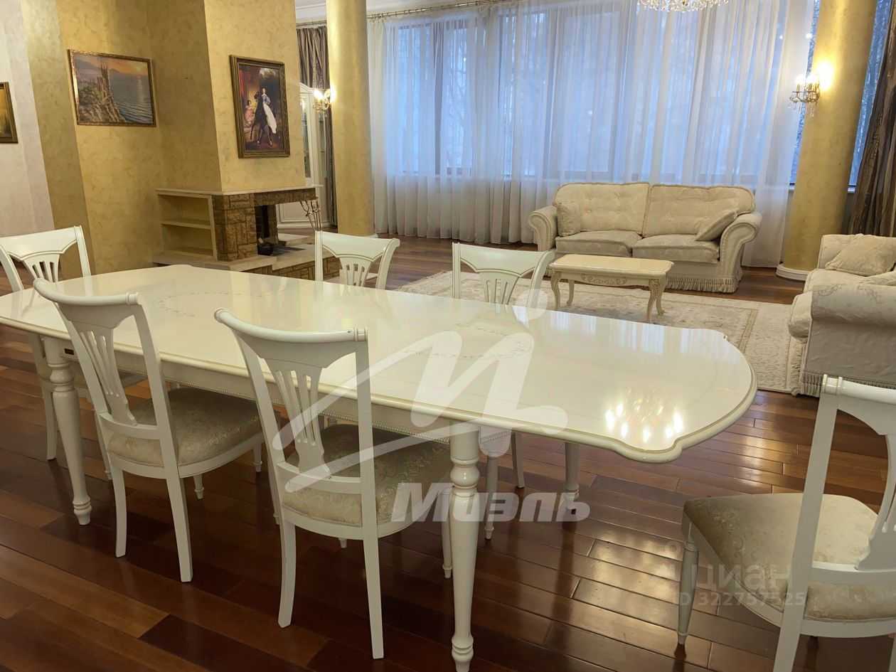 4-комнатная квартира, 179 м² — фотография 2