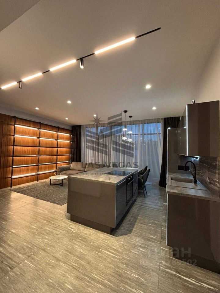 4-комнатная квартира, 130 м²