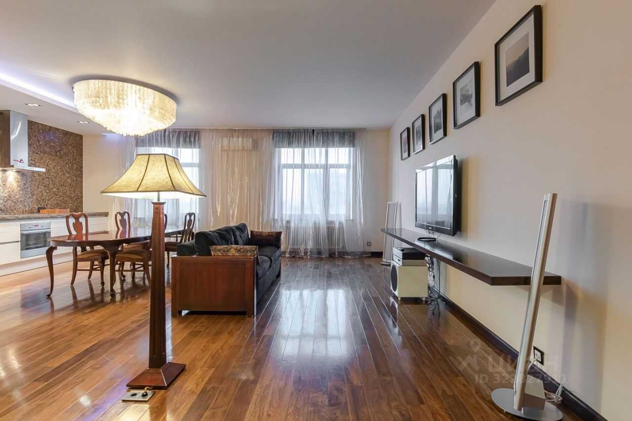 3-комнатная квартира, 130 м²