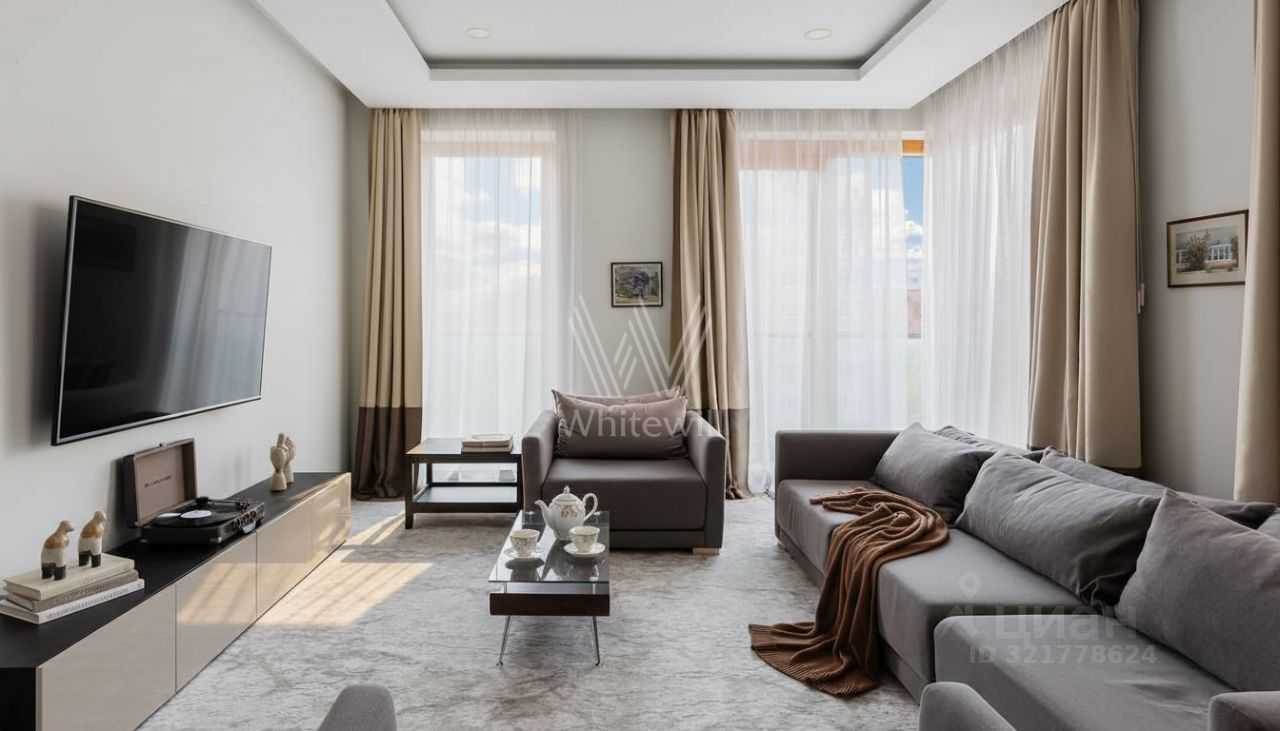 4-комнатная квартира, 170 м²