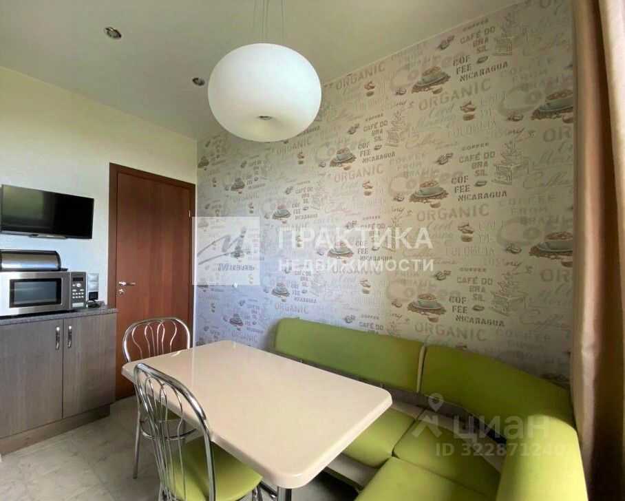 3-комнатная квартира, 72,2 м² — фотография 2