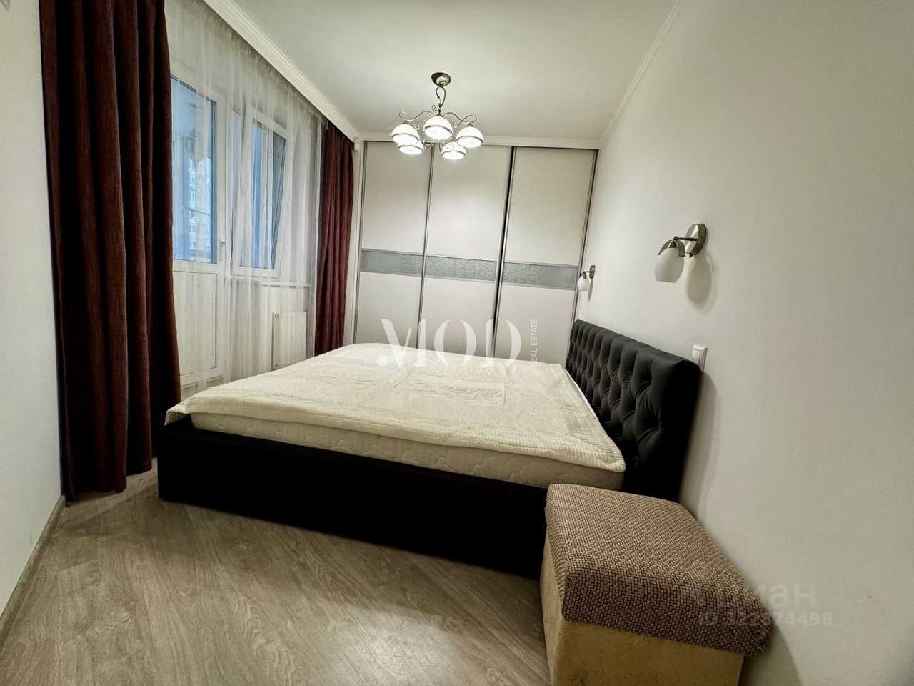 4-комнатная квартира, 140 м²