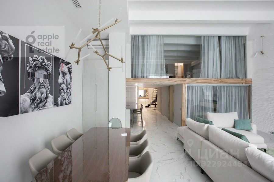 3-комнатная квартира, 208 м²