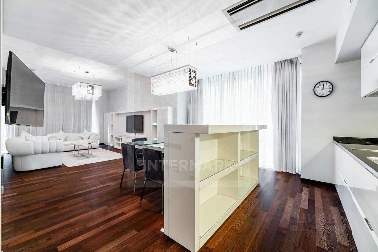 3-комнатная квартира, 170 м²
