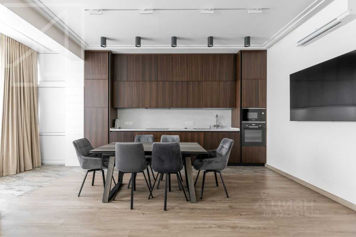 2-комнатная квартира, 85 м² — фотография 3