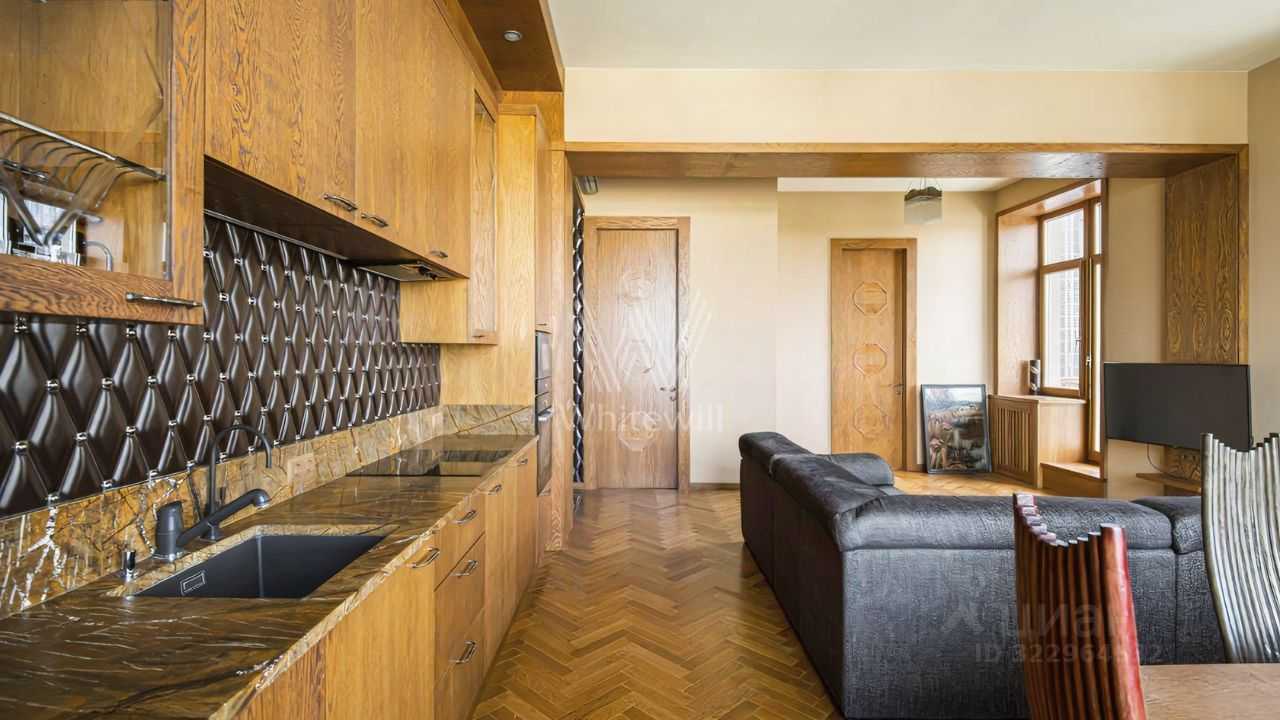 4-комнатная квартира, 102 м² — фотография 3