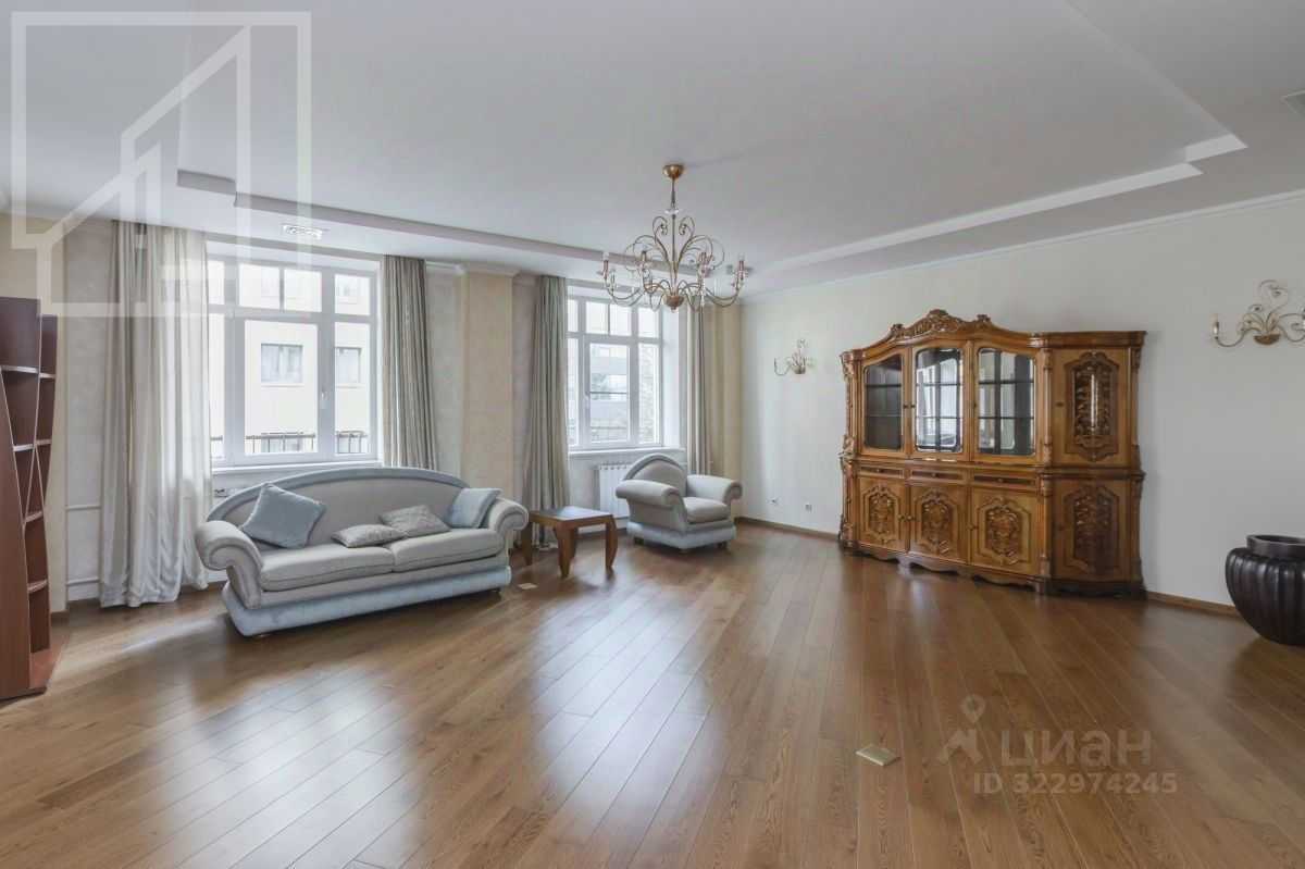 3-комнатная квартира, 153 м²