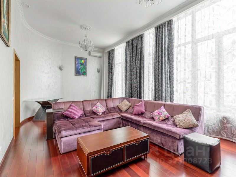 4-комнатная квартира, 170 м²