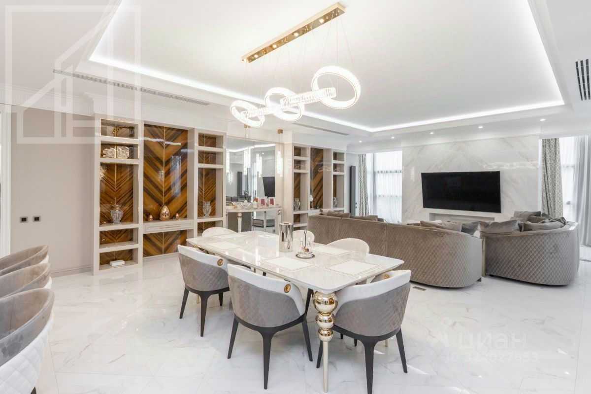 4-комнатная квартира, 230 м² — фотография 2
