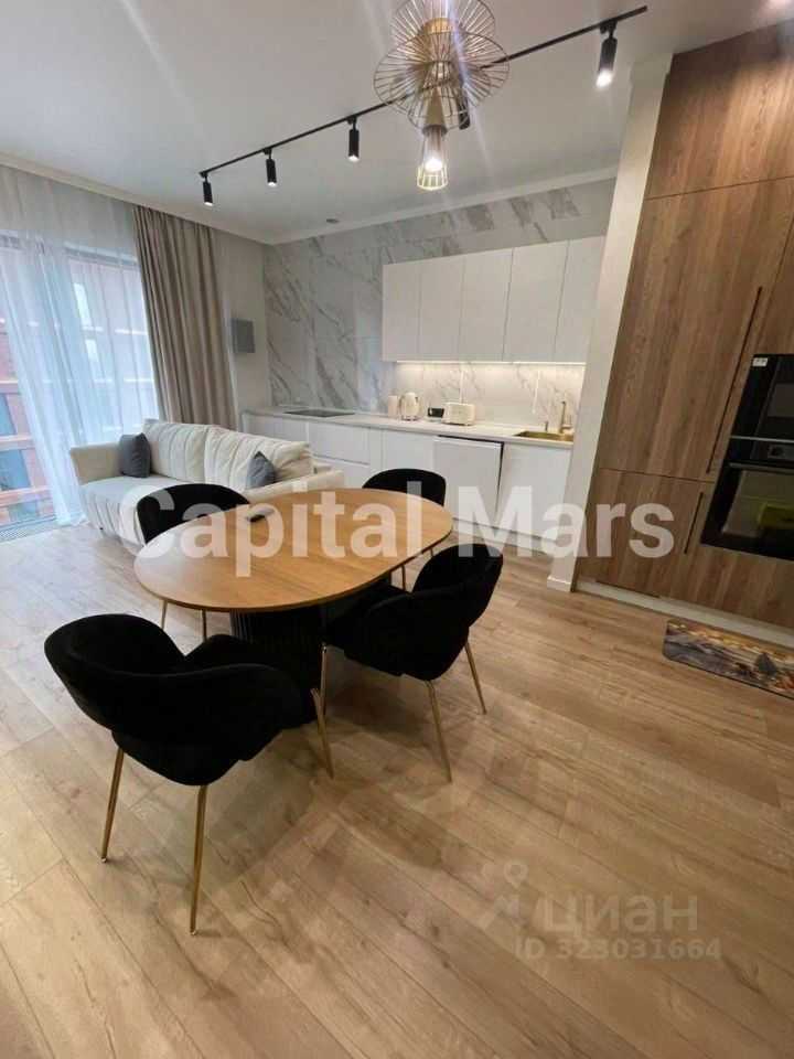 4-комнатная квартира, 90 м²