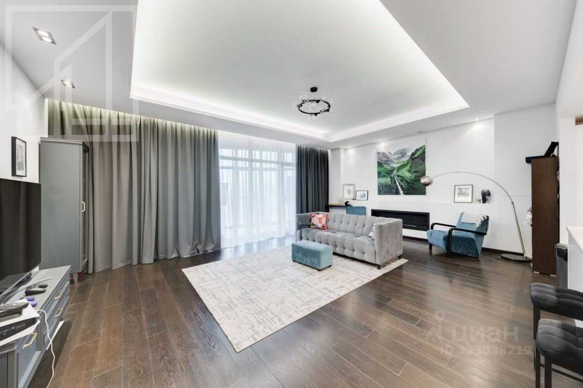 5-комнатная квартира, 210 м² — фотография 2