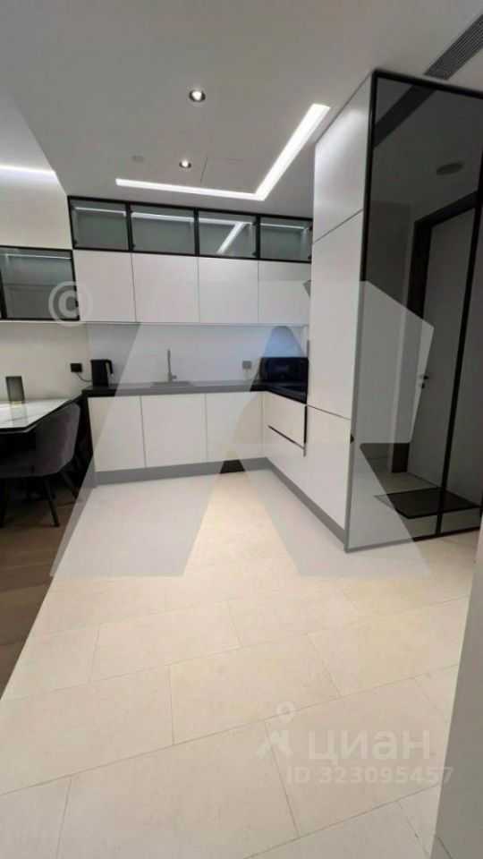 2-комнатная квартира, 56 м² — фотография 2