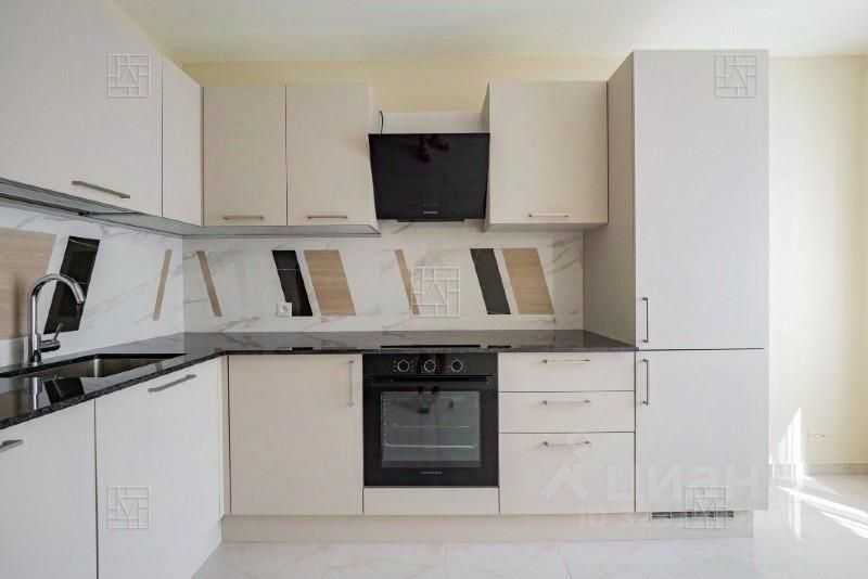 4-комнатная квартира, 145 м² — фотография 3