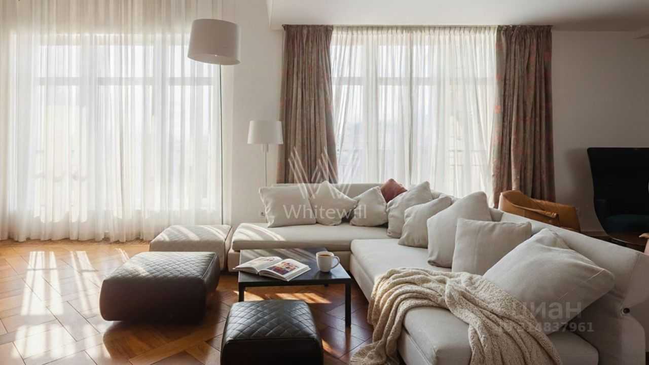 4-комнатная квартира, 250 м²