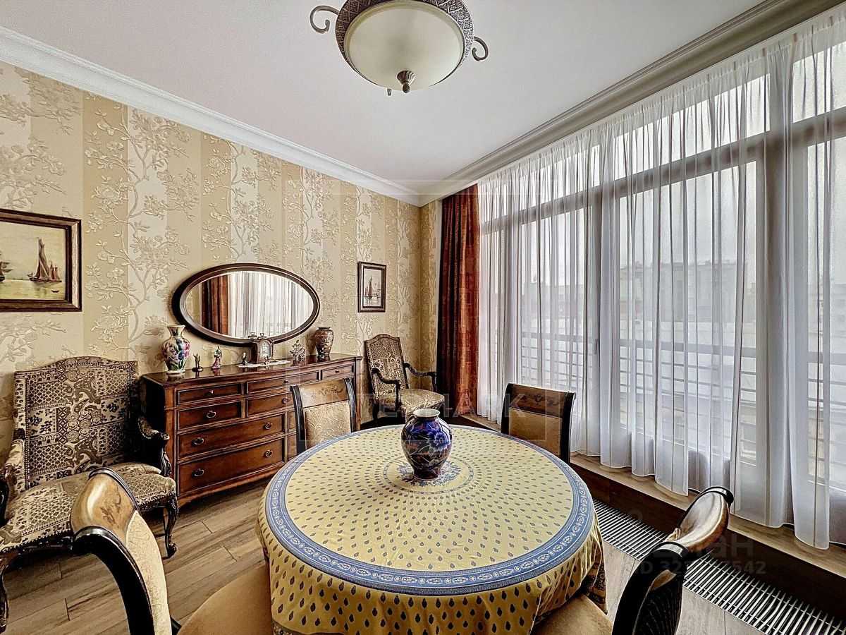 2-комнатная квартира, 146 м² — фотография 3