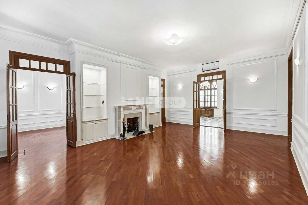 4-комнатная квартира, 157 м² — фотография 2