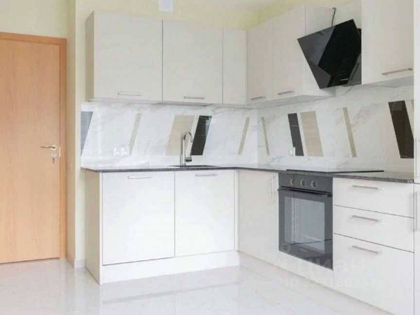 4-комнатная квартира, 140 м² — фотография 2