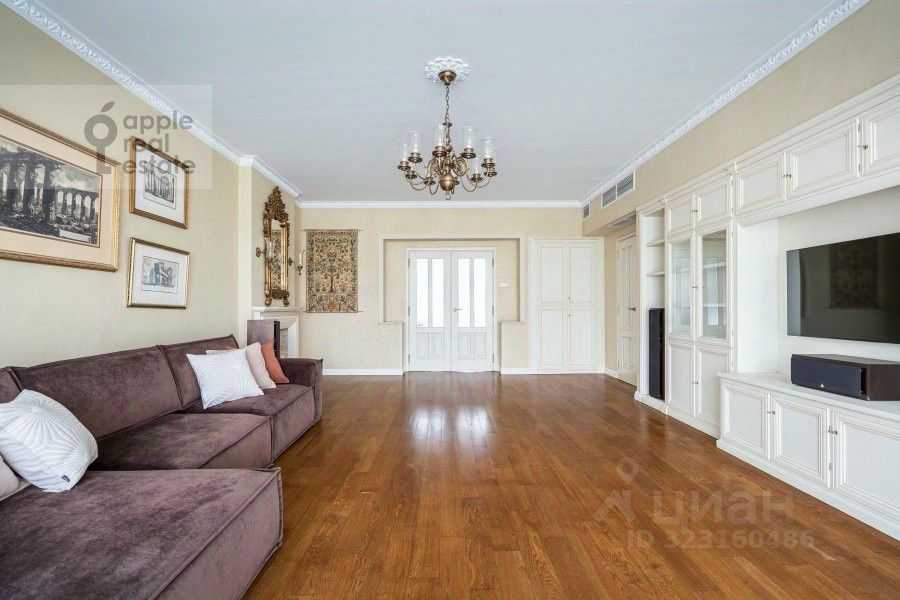 3-комнатная квартира, 135 м²