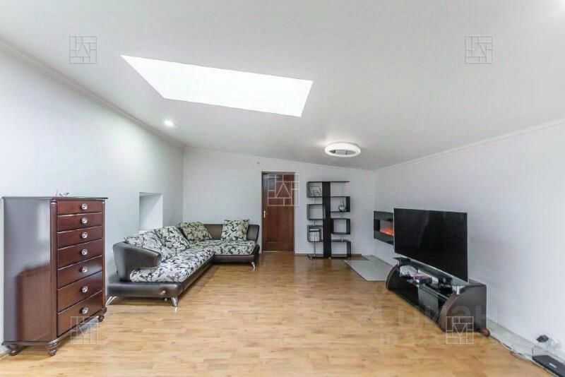 3-комнатная квартира, 111 м² — фотография 3