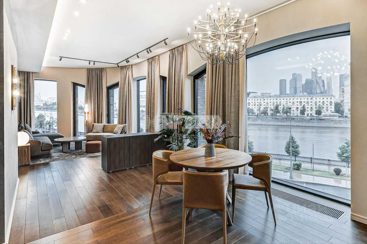 3-комнатная квартира, 150 м²