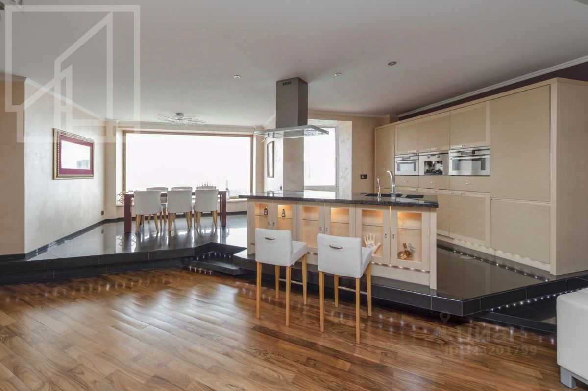 3-комнатная квартира, 112 м² — фотография 3