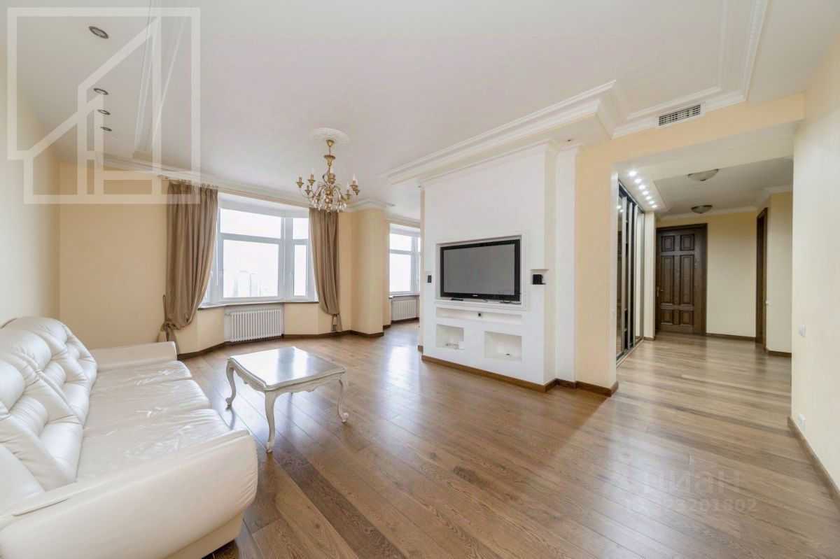 2-комнатная квартира, 107 м²