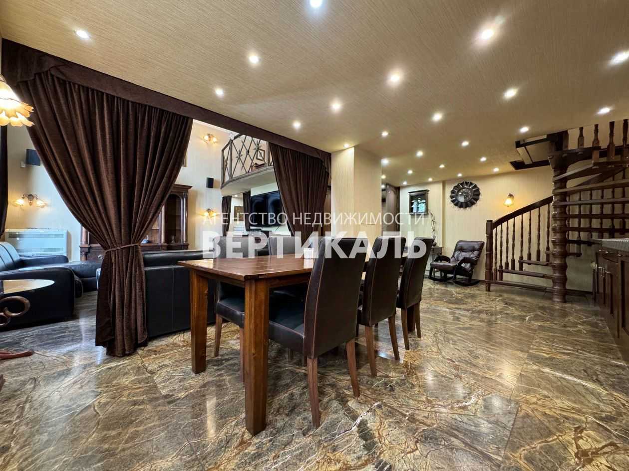 3-комнатная квартира, 105 м² — фотография 2