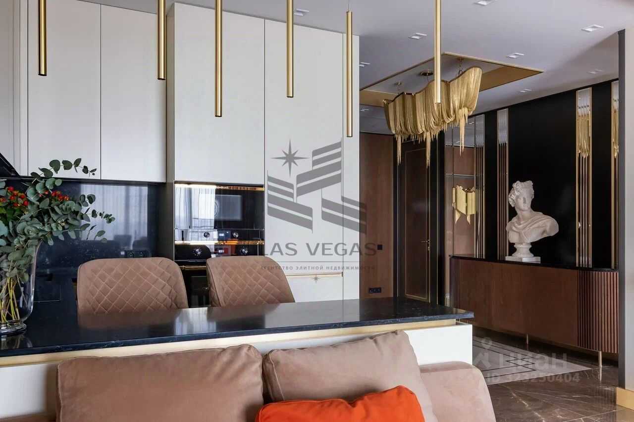 2-комнатная квартира, 81 м² — фотография 3