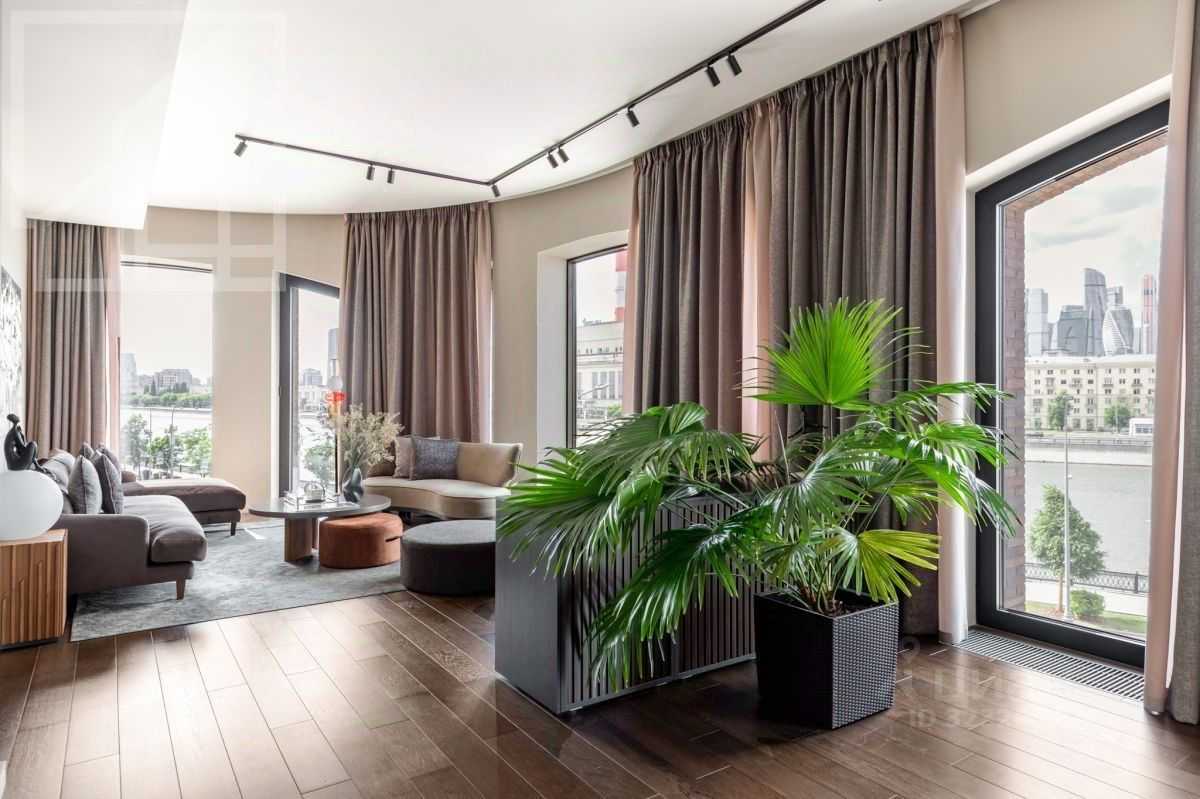 3-комнатная квартира, 150 м² — фотография 2