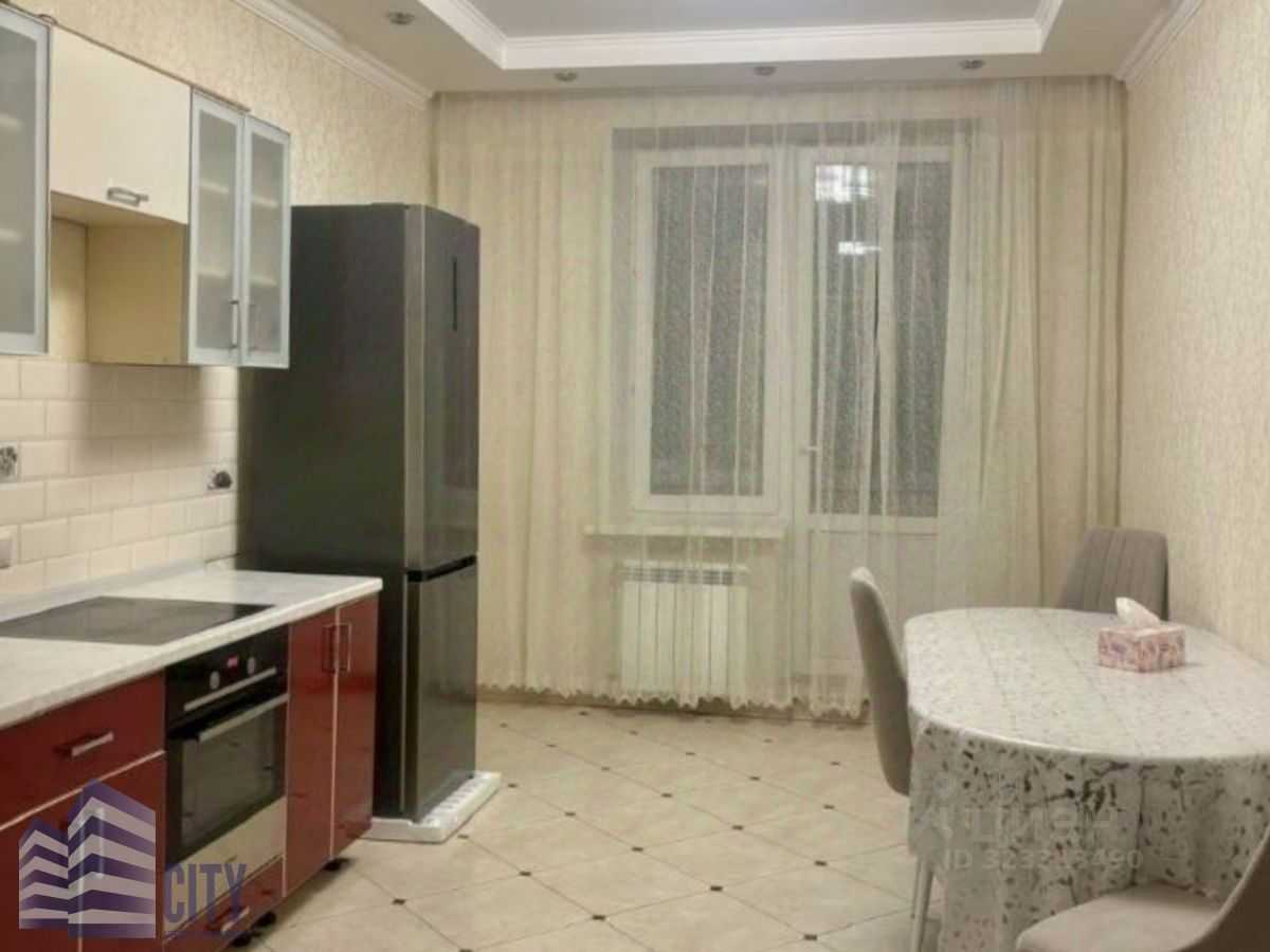 3-комнатная квартира, 100 м²