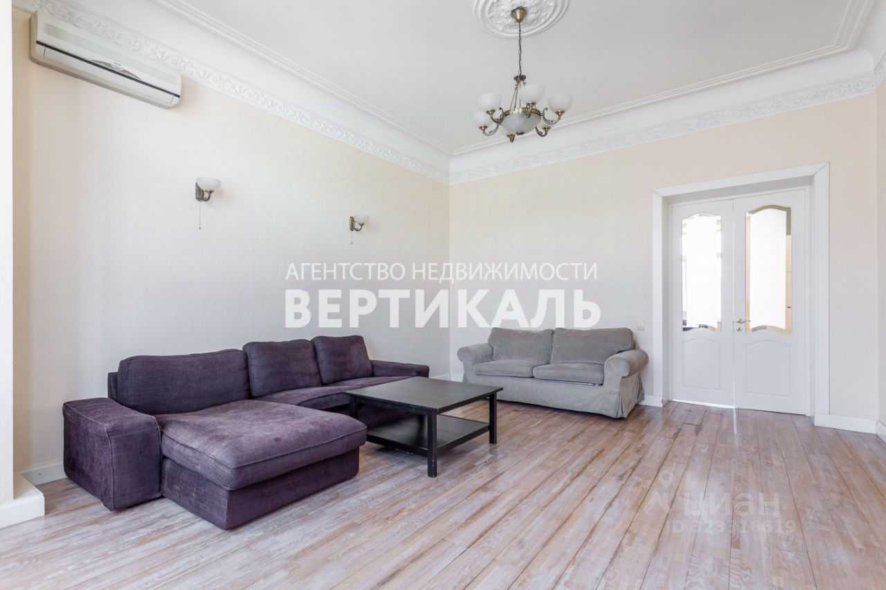4-комнатная квартира, 130 м² — фотография 3