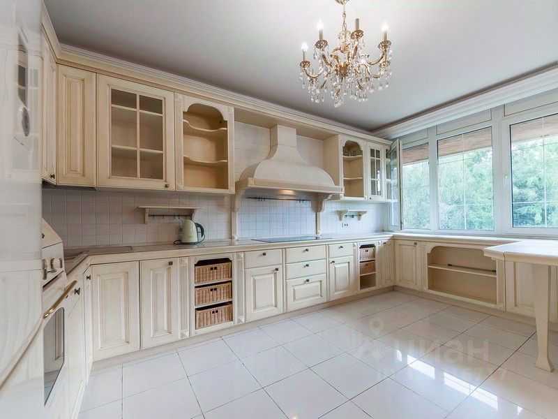 4-комнатная квартира, 146 м²
