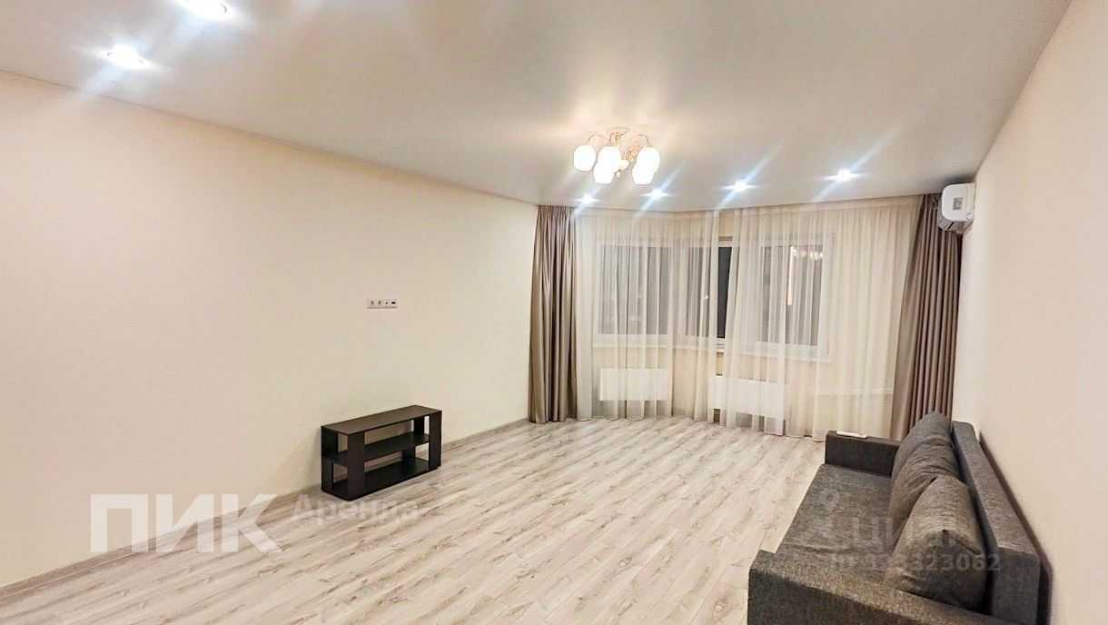 2-комнатная квартира, 66,3 м² — фотография 3
