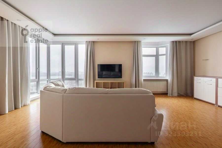 4-комнатная квартира, 180 м²