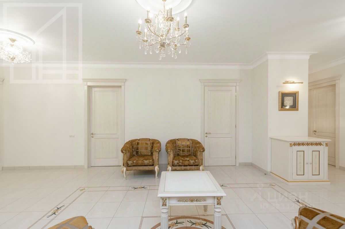 5-комнатная квартира, 225 м² — фотография 3
