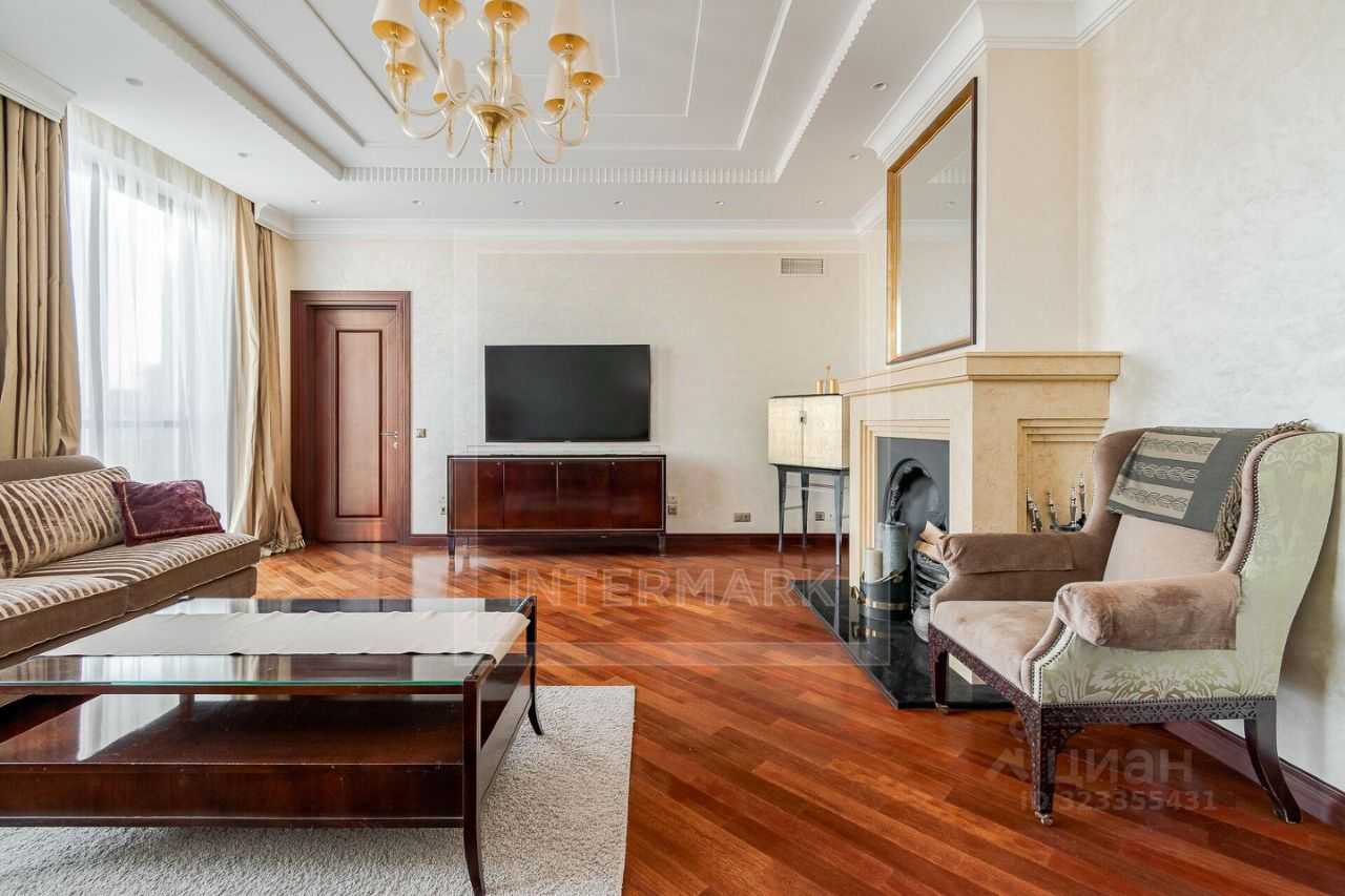 4-комнатная квартира, 146 м² — фотография 2