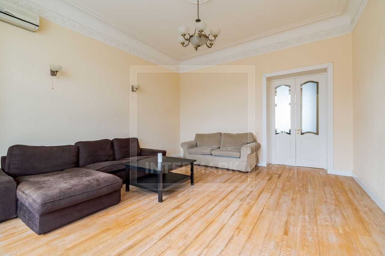 4-комнатная квартира, 130 м² — фотография 2