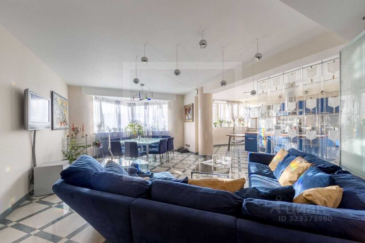 4-комнатная квартира, 230 м² — фотография 2
