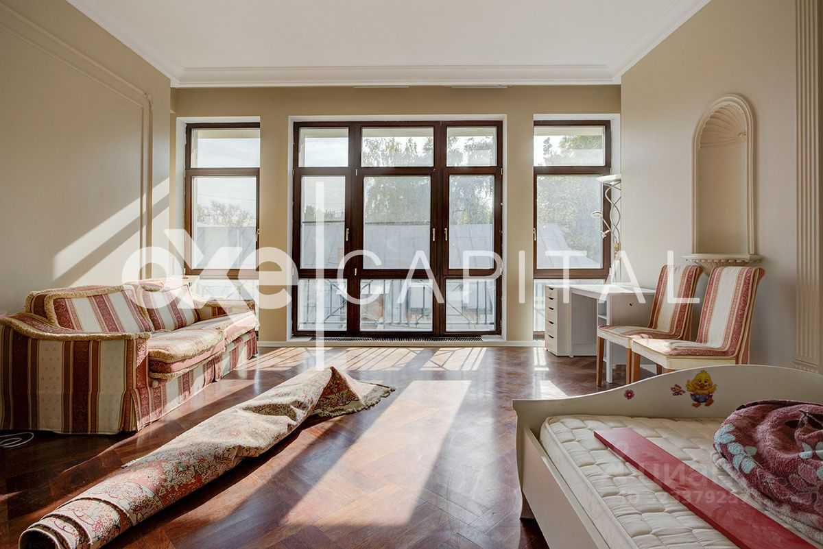 4-комнатная квартира, 150 м² — фотография 2