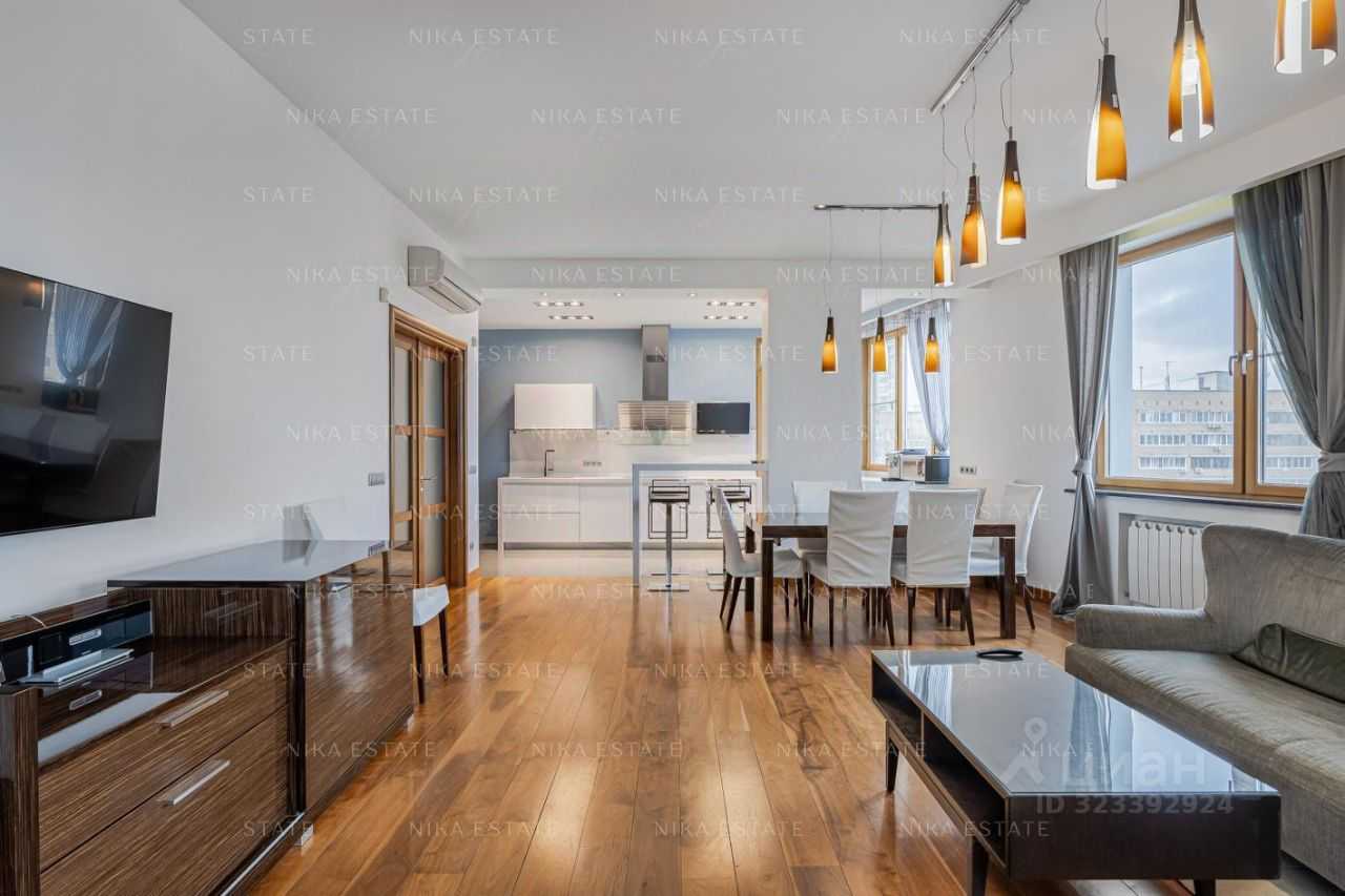 4-комнатная квартира, 157 м² — фотография 2