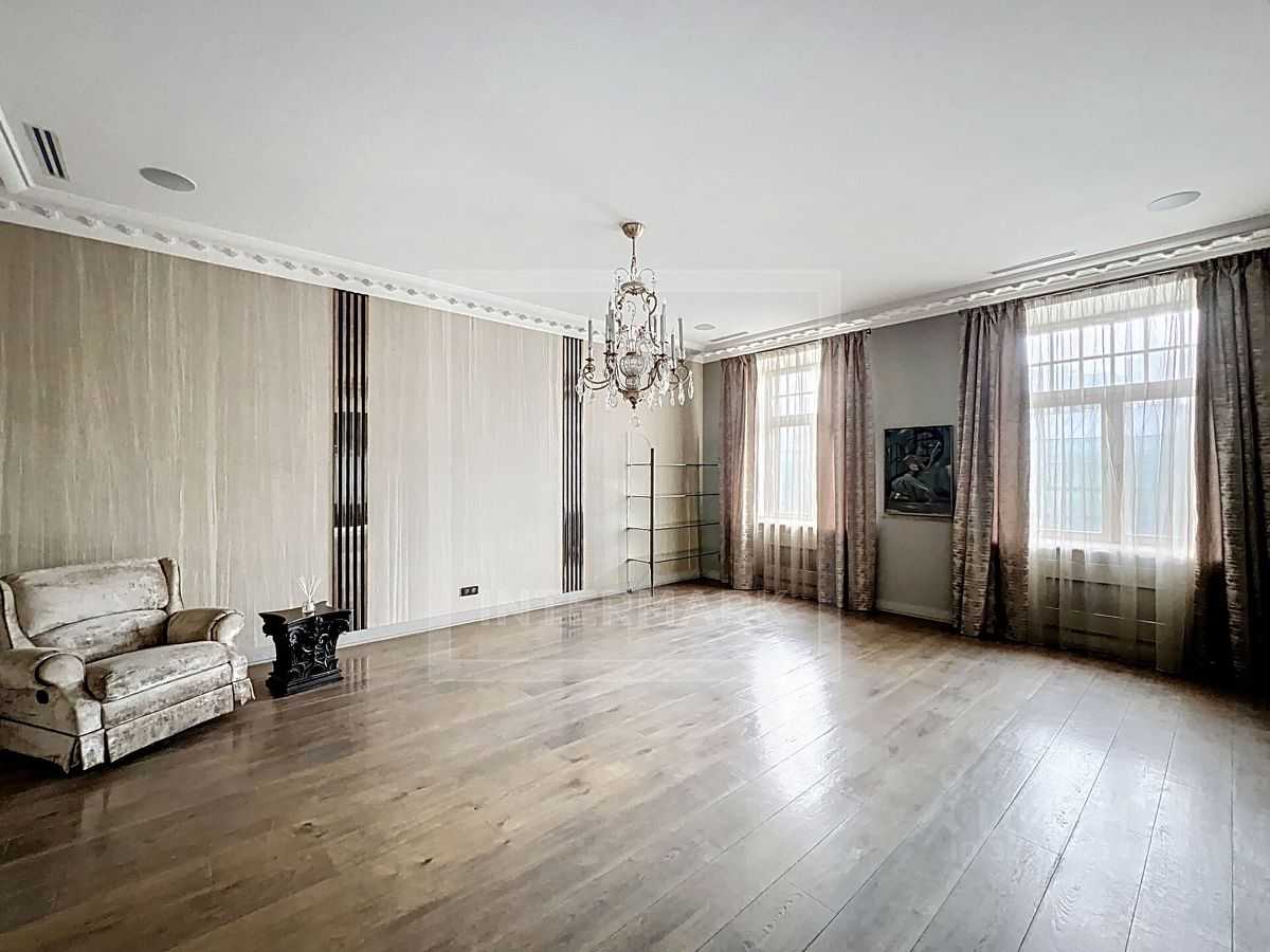 5-комнатная квартира, 245 м² — фотография 2