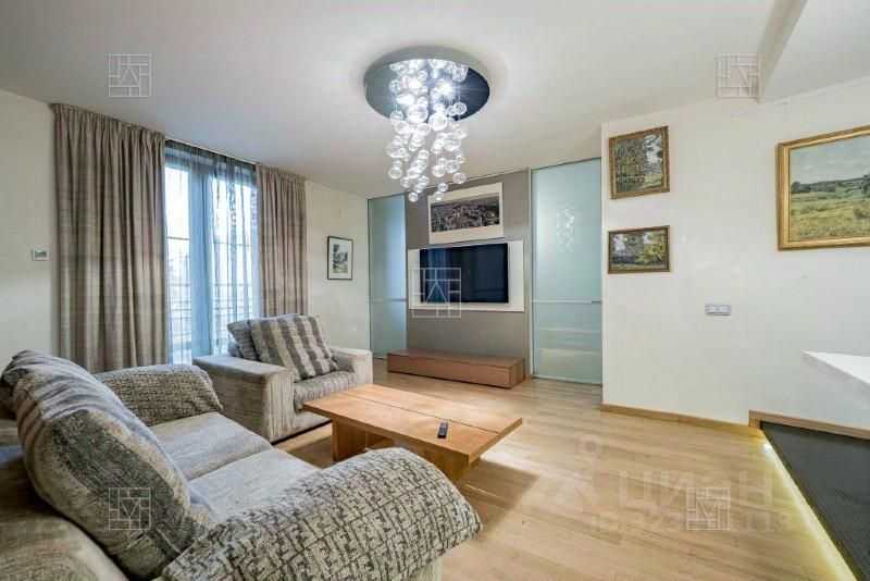 3-комнатная квартира, 109,6 м² — фотография 2