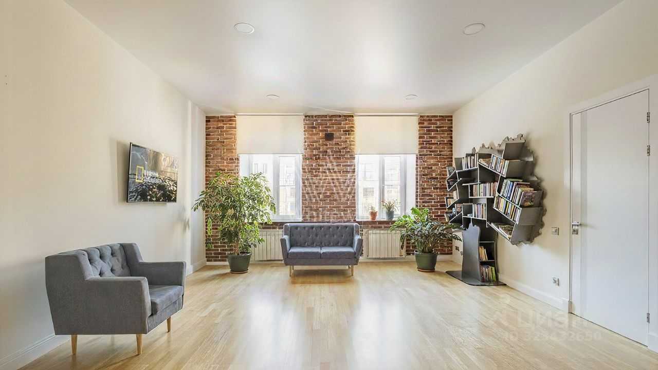4-комнатная квартира, 140 м²