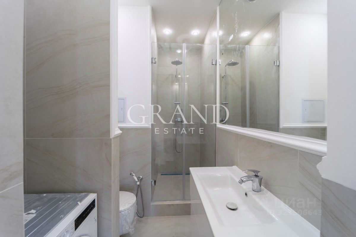 4-комнатная квартира, 190 м² — фотография 3