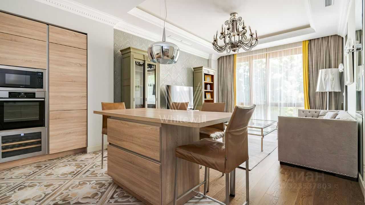 4-комнатная квартира, 153 м² — фотография 3
