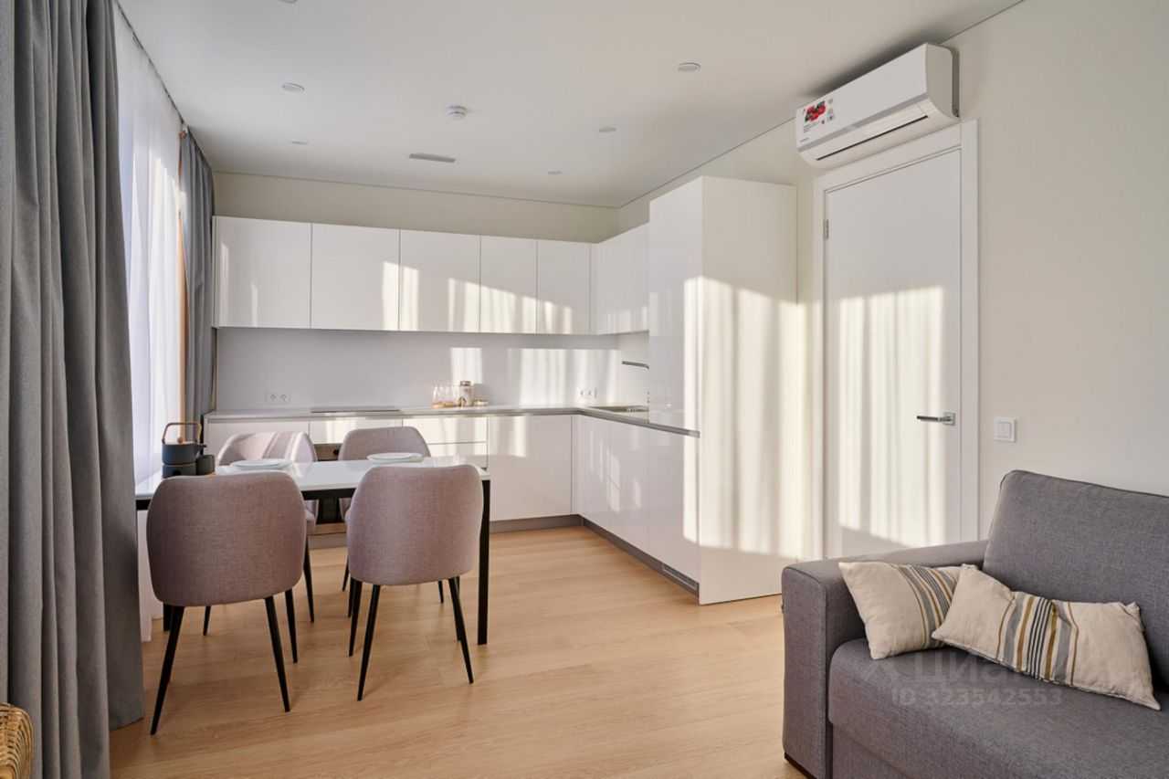 2-комнатная квартира, 56 м² — фотография 3