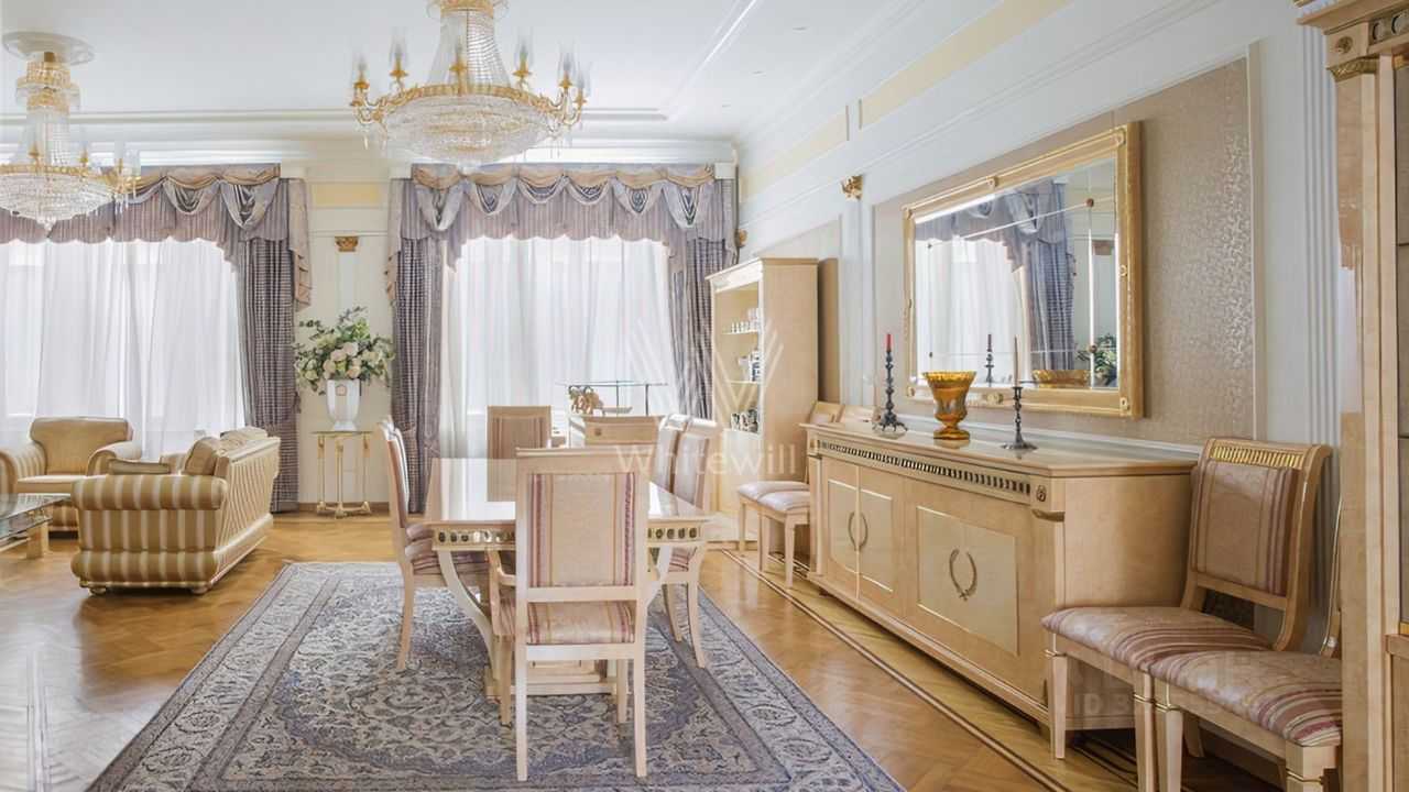 4-комнатная квартира, 180 м² — фотография 2
