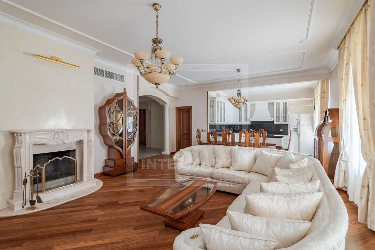 4-комнатная квартира, 157 м²