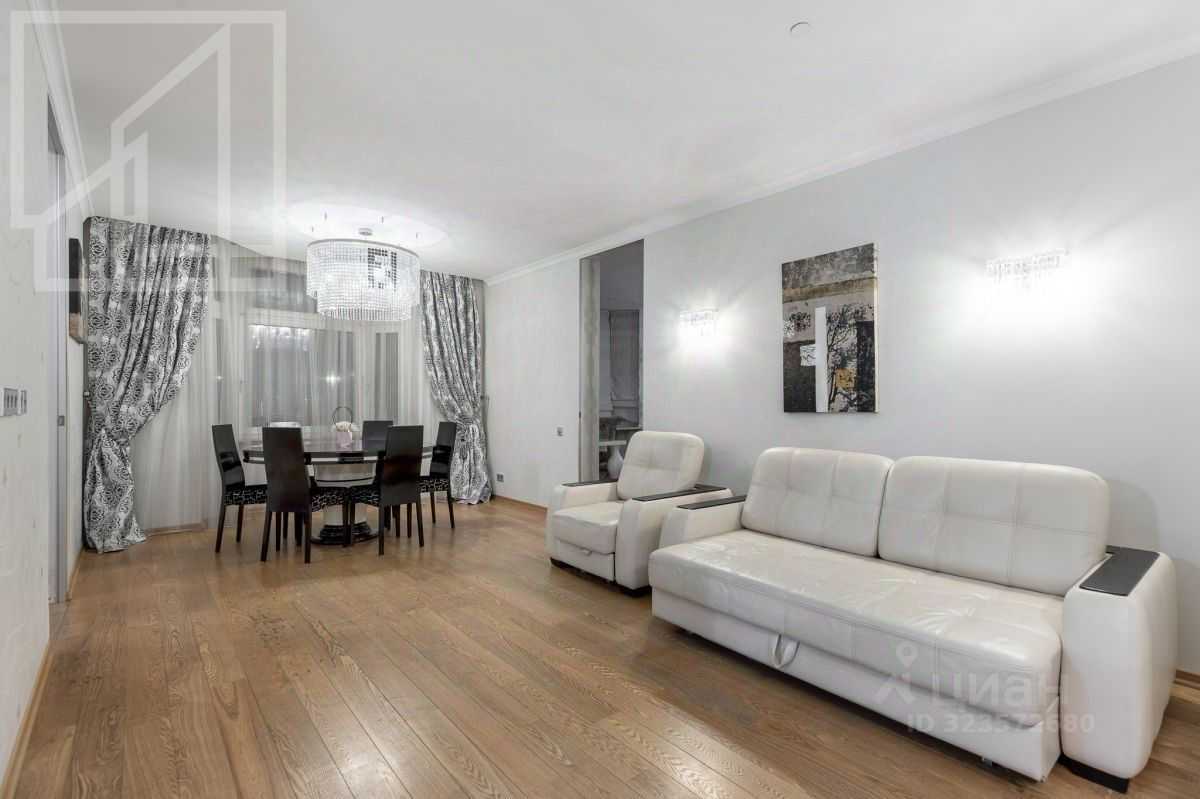 4-комнатная квартира, 136 м²
