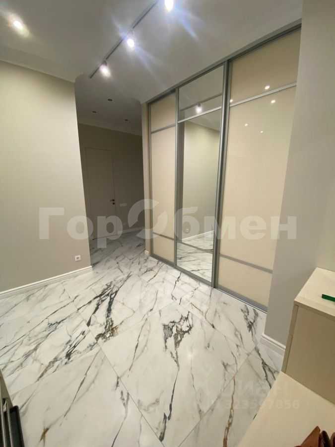 2-комнатная квартира, 91 м² — фотография 3